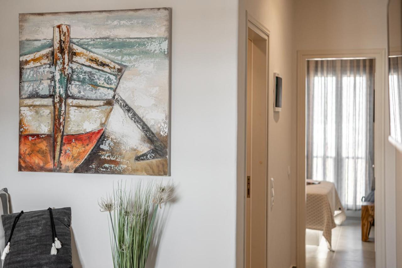 Porto Dema Luxury Suites Schoinoussa Esterno foto
