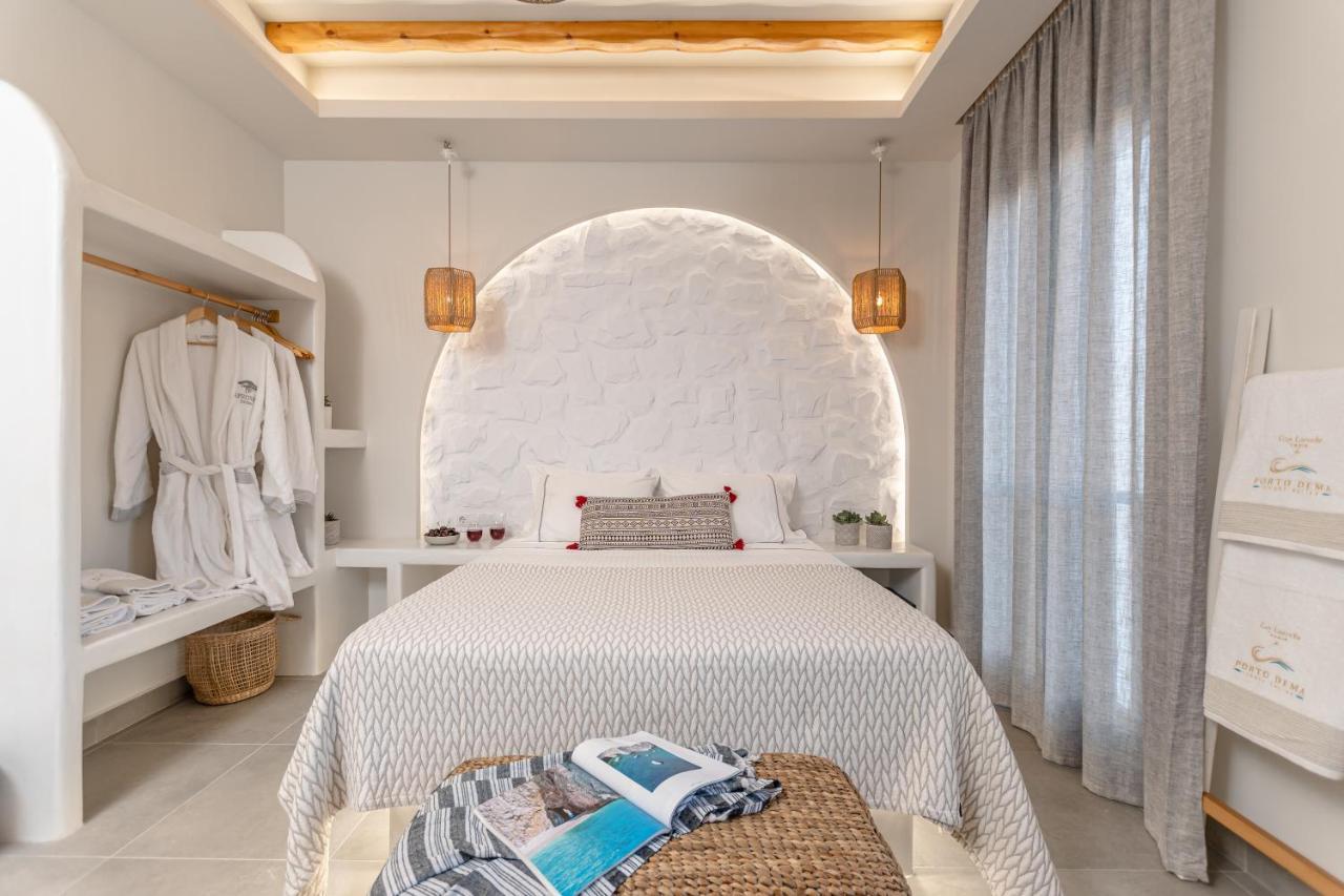 Porto Dema Luxury Suites Schoinoussa Esterno foto