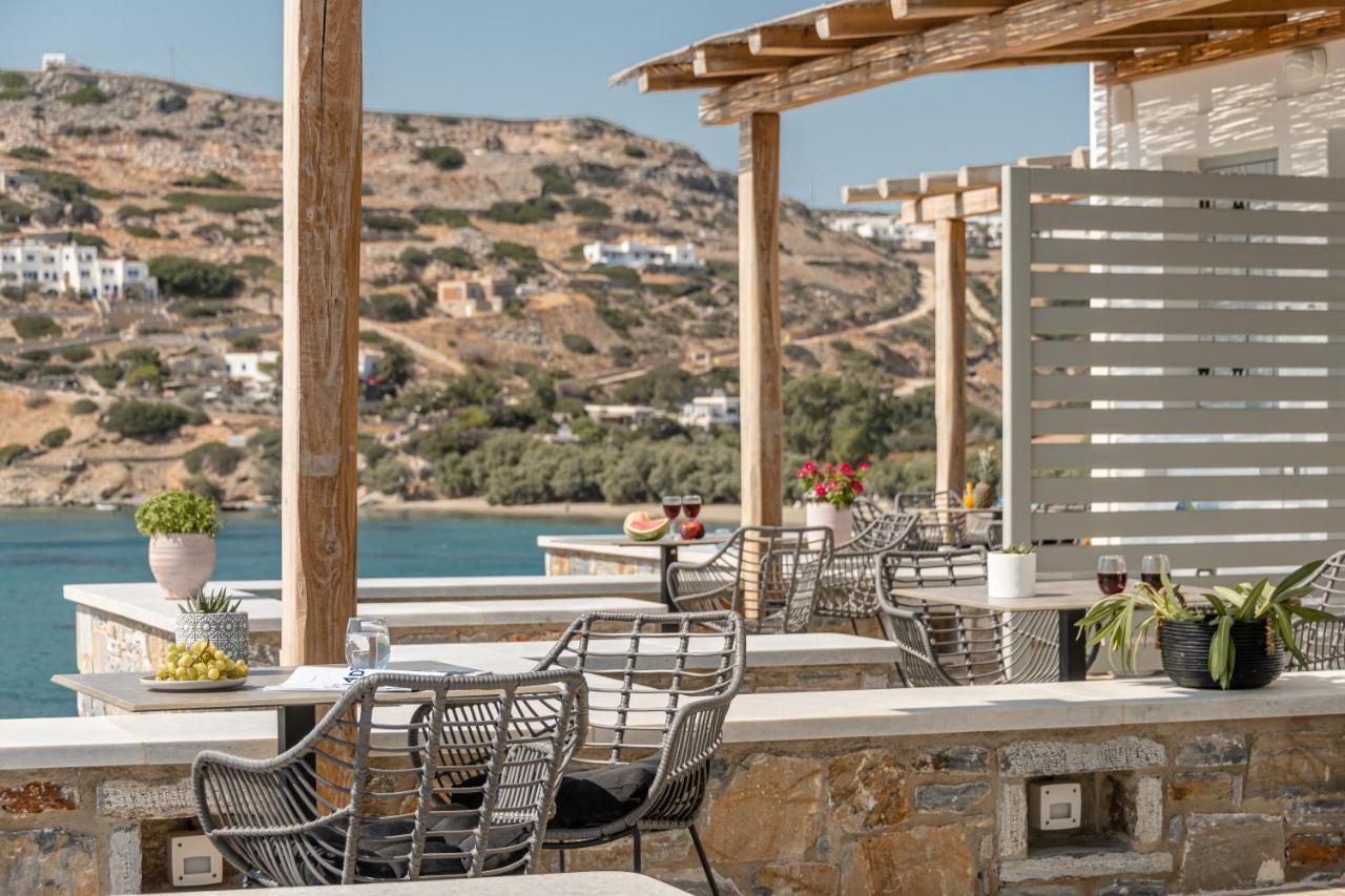 Porto Dema Luxury Suites Schoinoussa Esterno foto